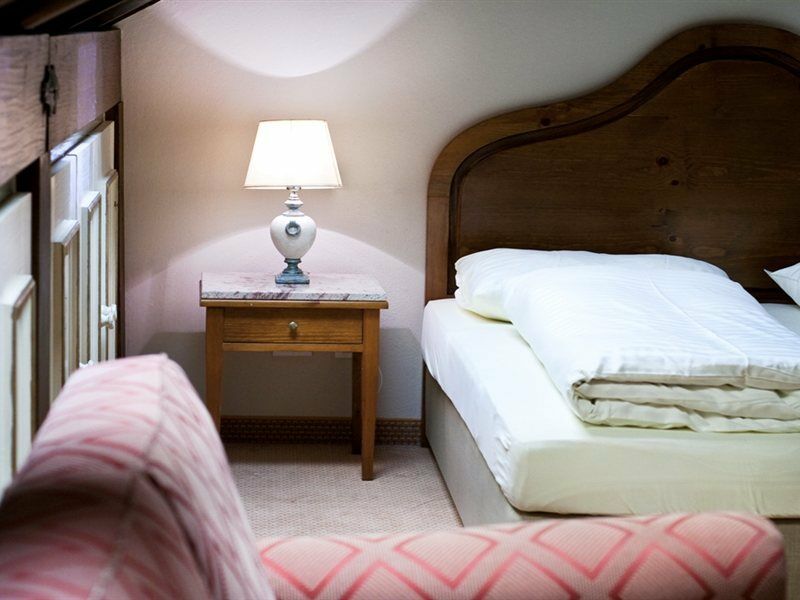 Atel Hotel Lasserhof Зальцбург Экстерьер фото